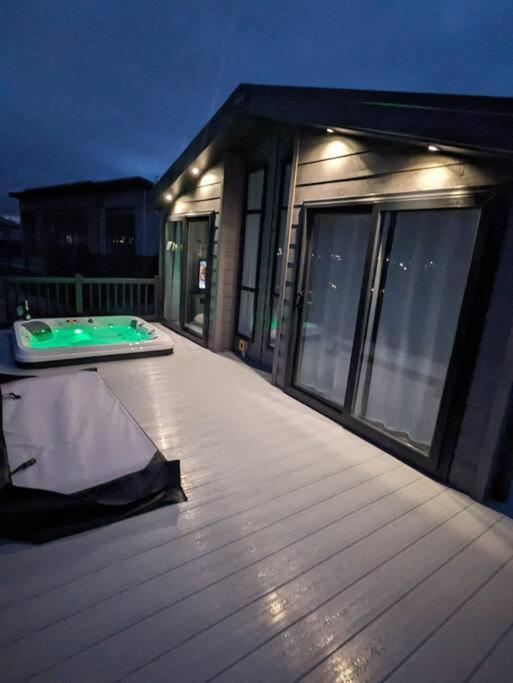 Kingfisher Lodge Woodhall Spa Dış mekan fotoğraf