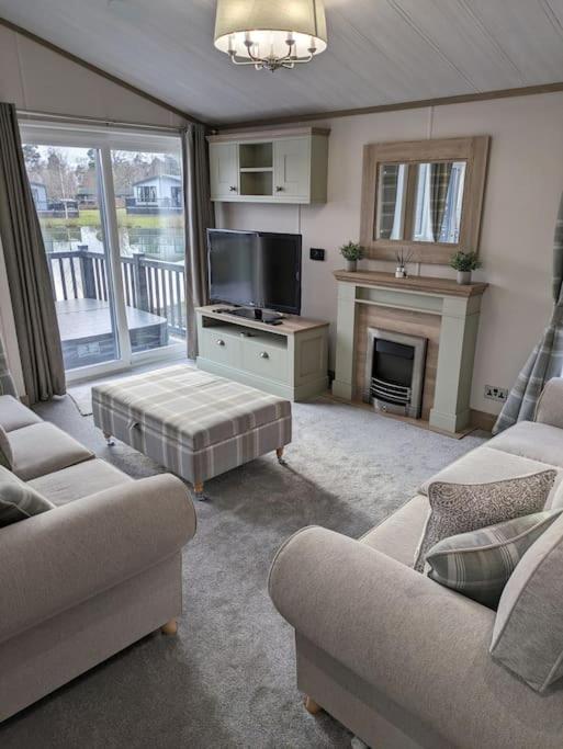 Kingfisher Lodge Woodhall Spa Dış mekan fotoğraf